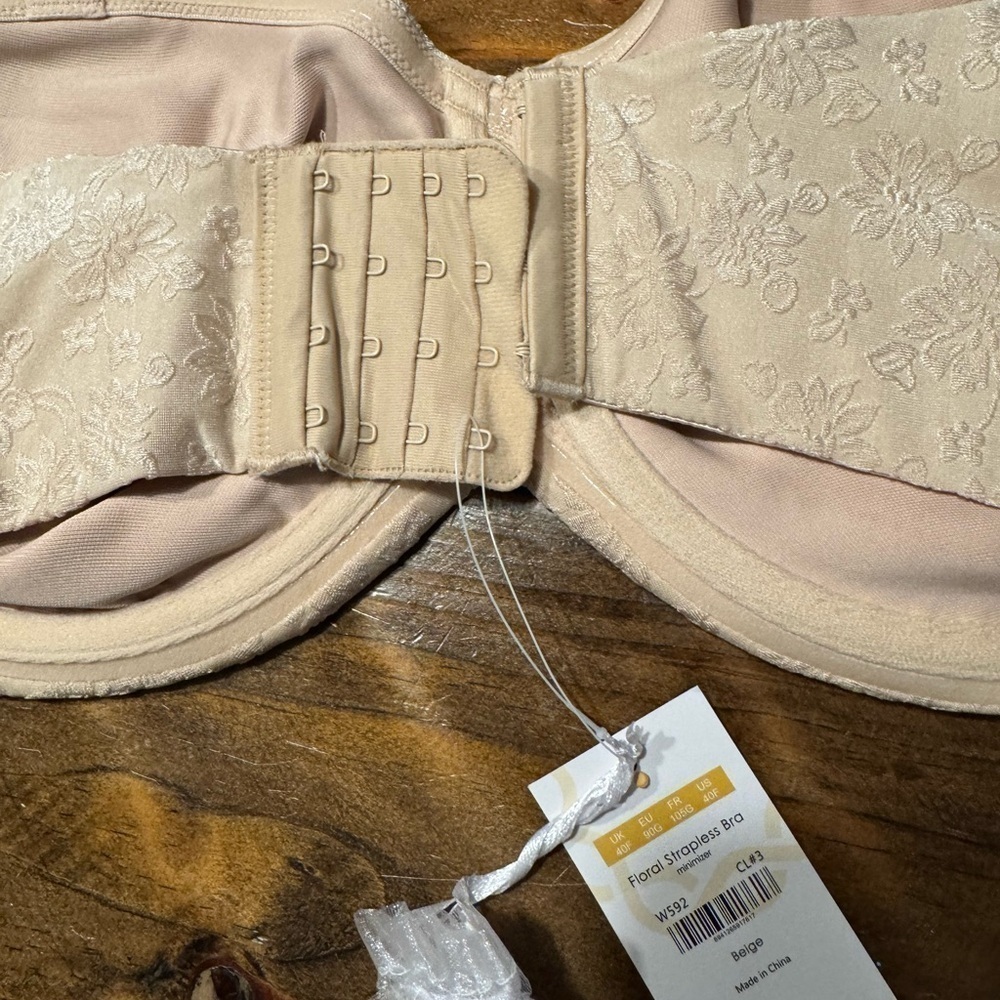 NEW Delimira Beige Strapless Bra Minimizer Bandeau Underwire Women’s Size 40F - Picture 8 of 10